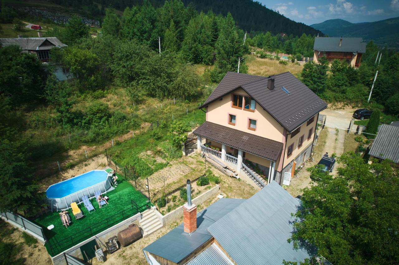 Gazdіvska Hata Guest House Яремча Экстерьер фото