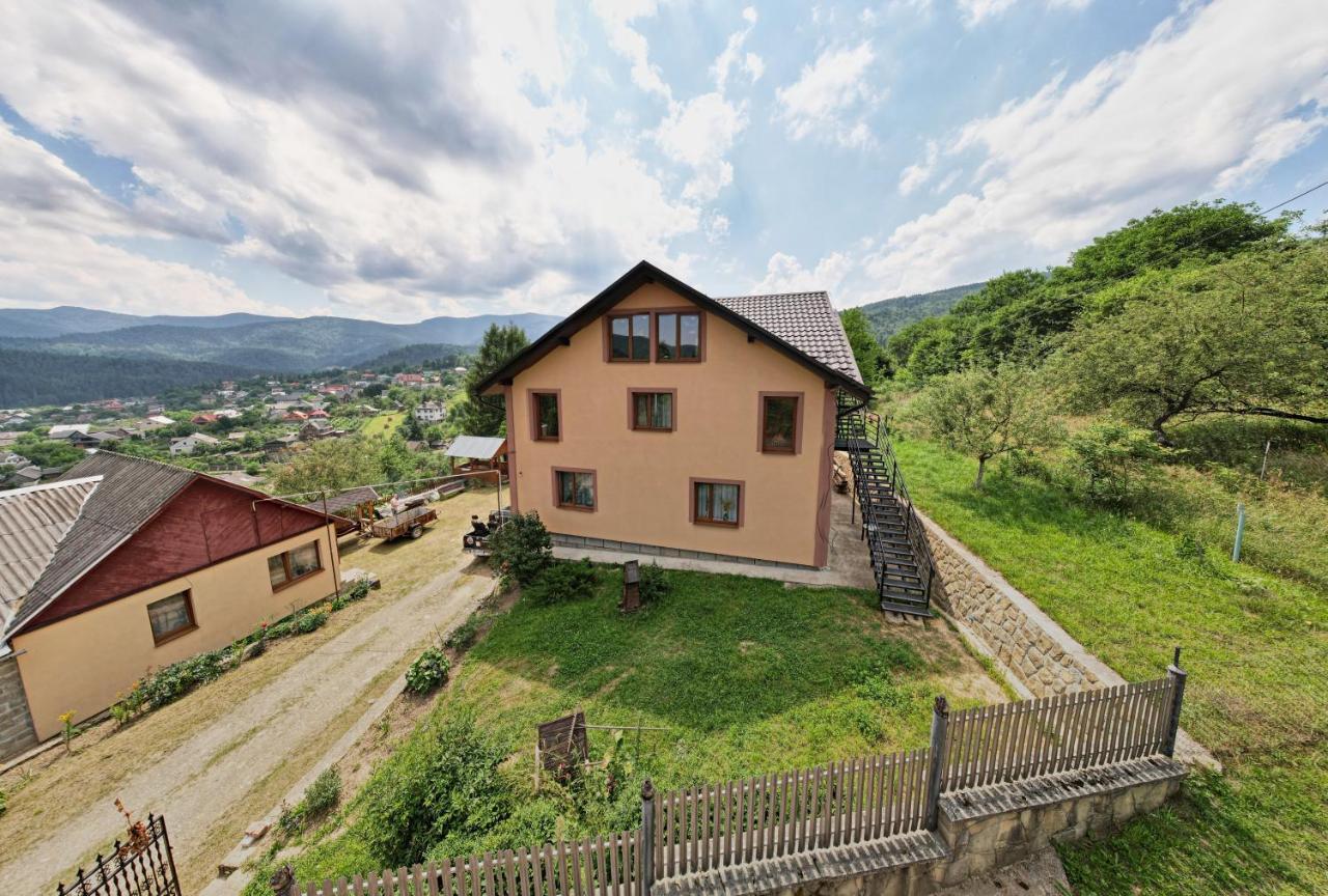 Gazdіvska Hata Guest House Яремча Экстерьер фото