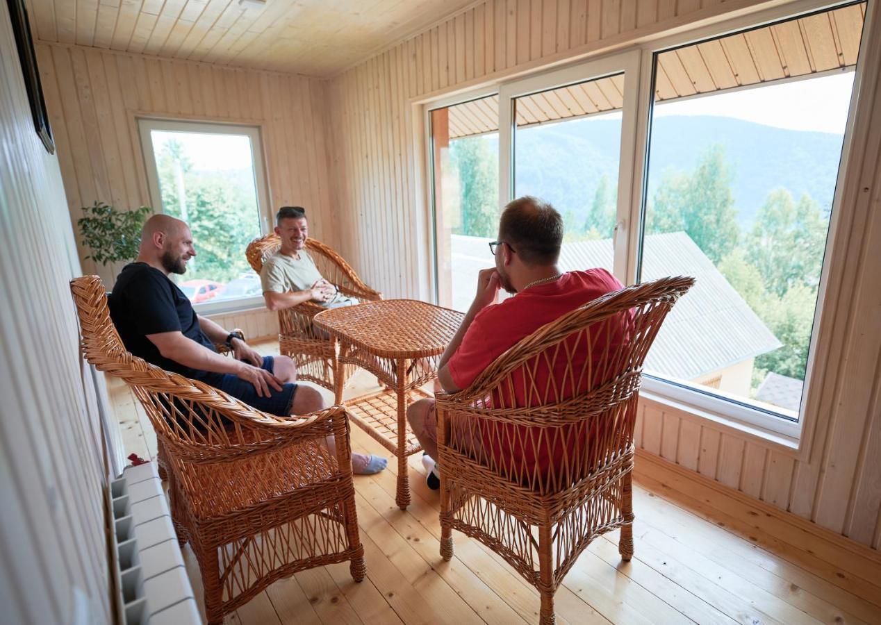 Gazdіvska Hata Guest House Яремча Экстерьер фото