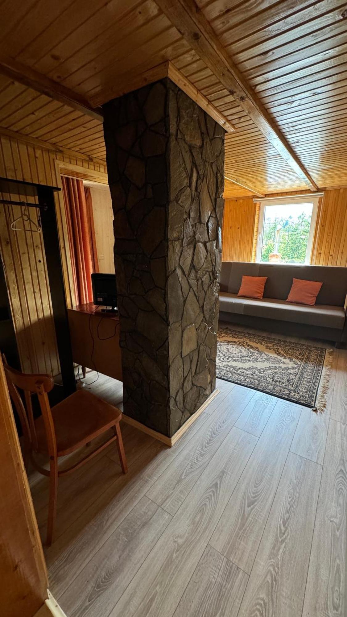 Gazdіvska Hata Guest House Яремча Экстерьер фото