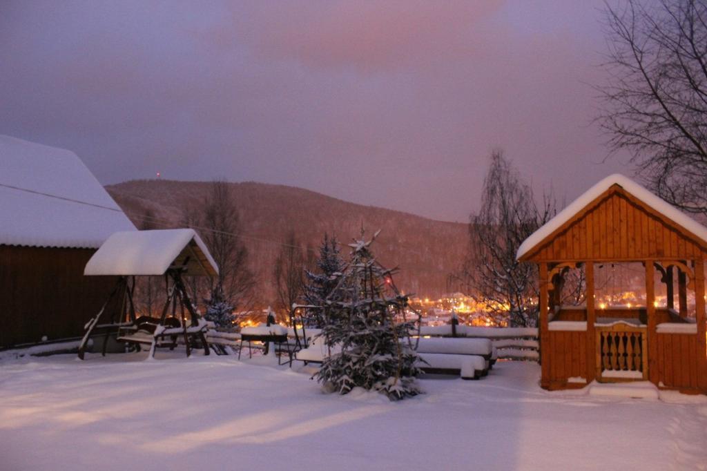 Gazdіvska Hata Guest House Яремча Номер фото