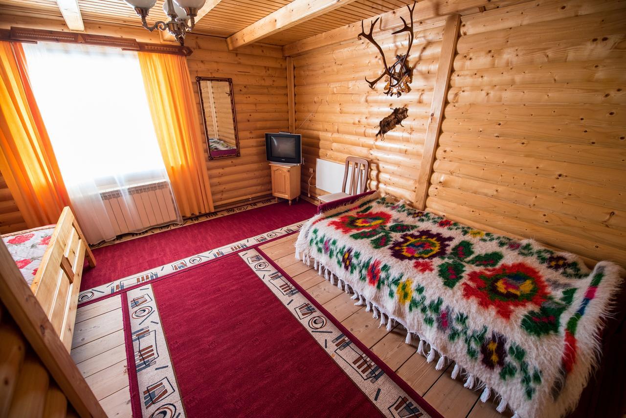 Gazdіvska Hata Guest House Яремча Экстерьер фото